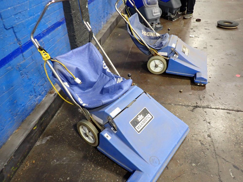 Windsor 30" Floor Scrubber/buffer - Maximatic/mx28