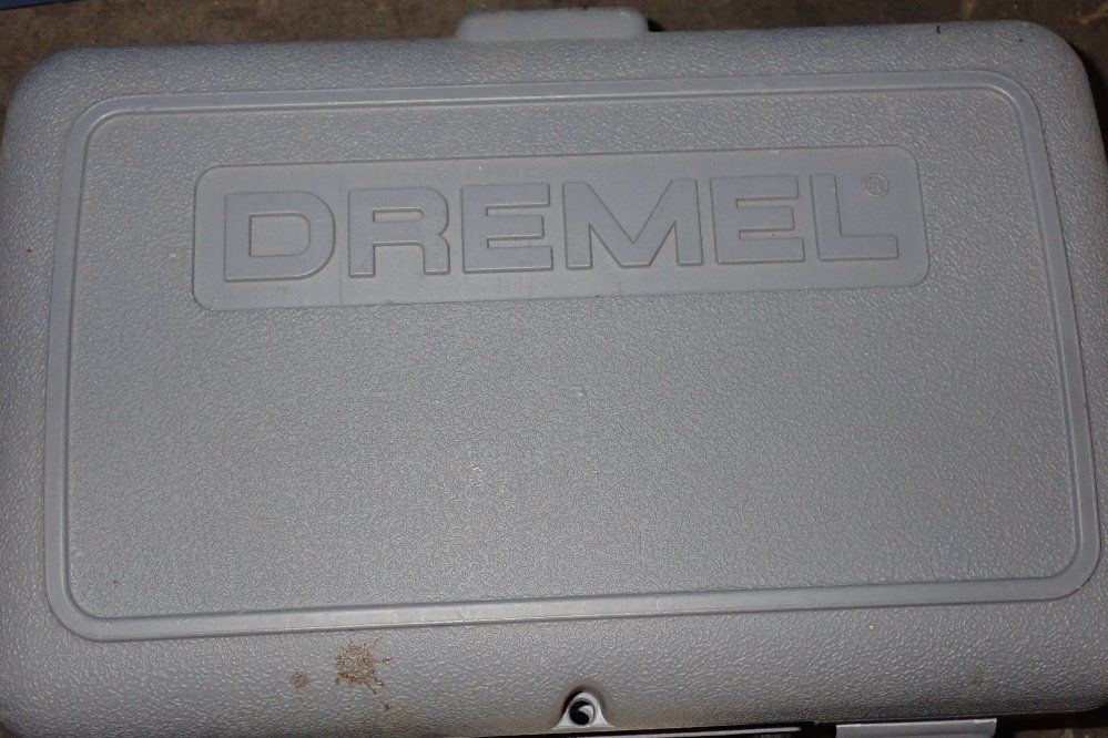 Dremel Rotary Tool Kit - 285