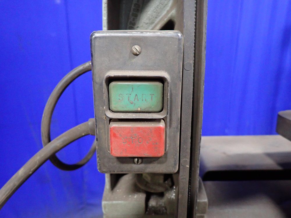 Delta 13 3/4" Vertical Band Saw - 28-203f