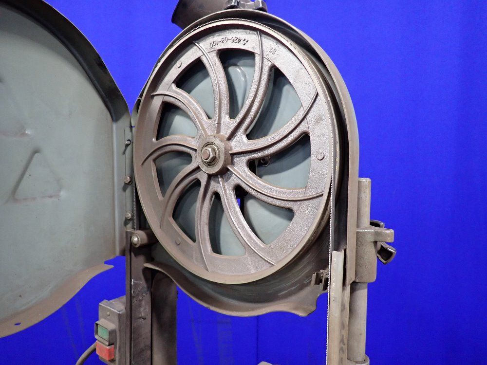 Delta 13 3/4" Vertical Band Saw - 28-203f