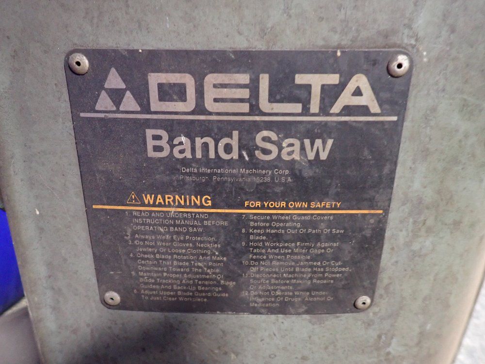 Delta 13 3/4" Vertical Band Saw - 28-203f