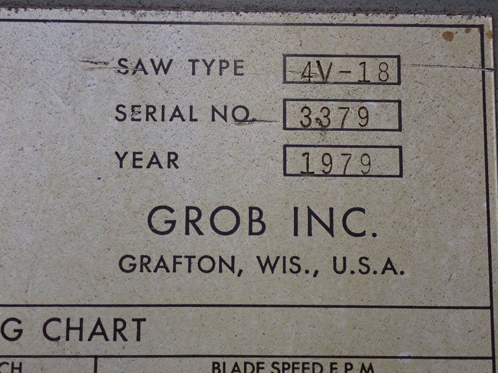 Grob 18" Vertical Band Saw - 4v-18