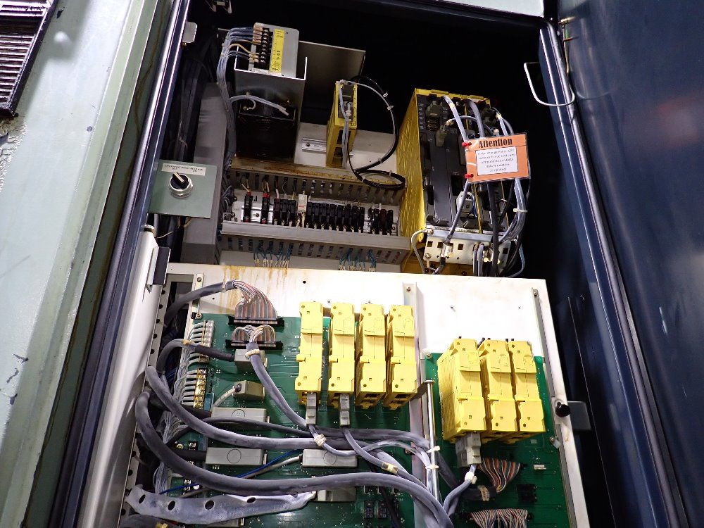 Makino Cnc Horizontal Machining Center - A55e