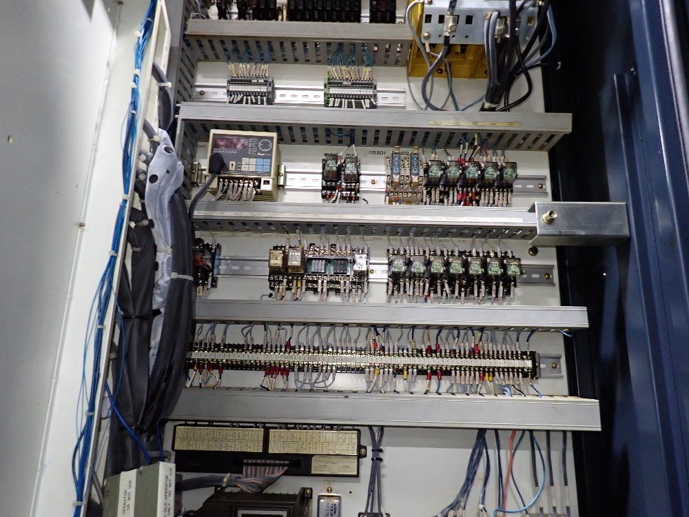 Makino Cnc Horizontal Machining Center - A55e