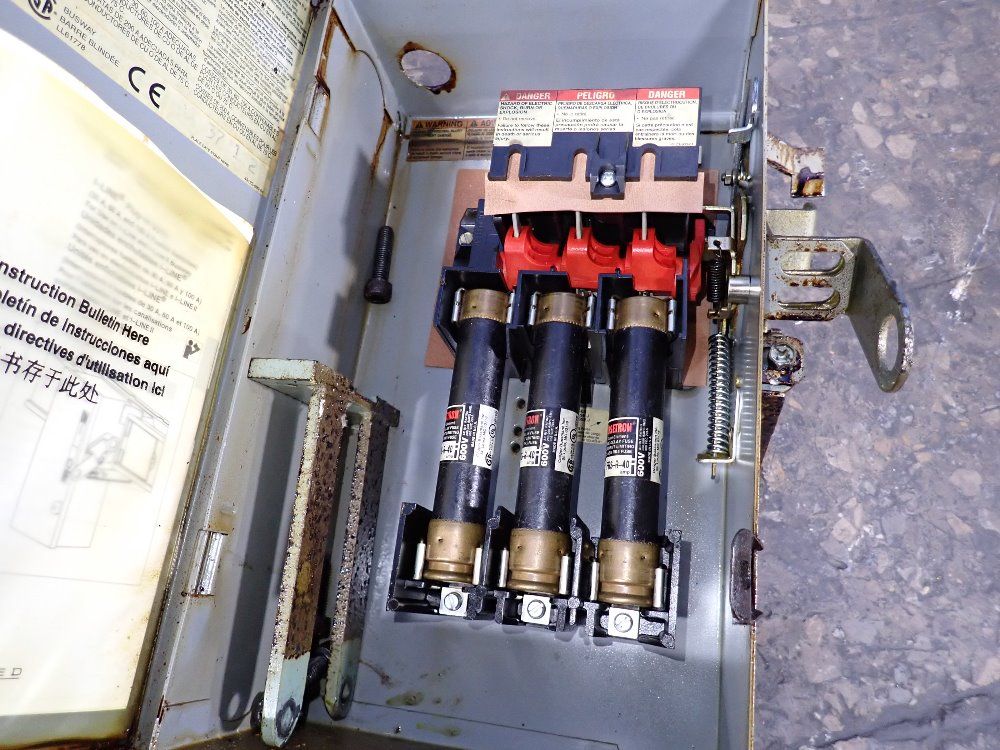 Square D Bus Plug - Pq3606g