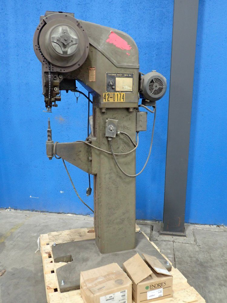 National Rivot 1/2 Hp Riveter - 800