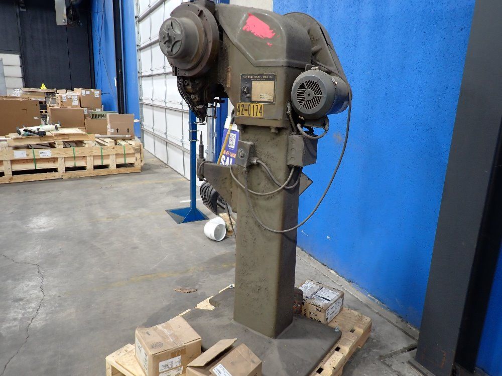 National Rivot 1/2 Hp Riveter - 800