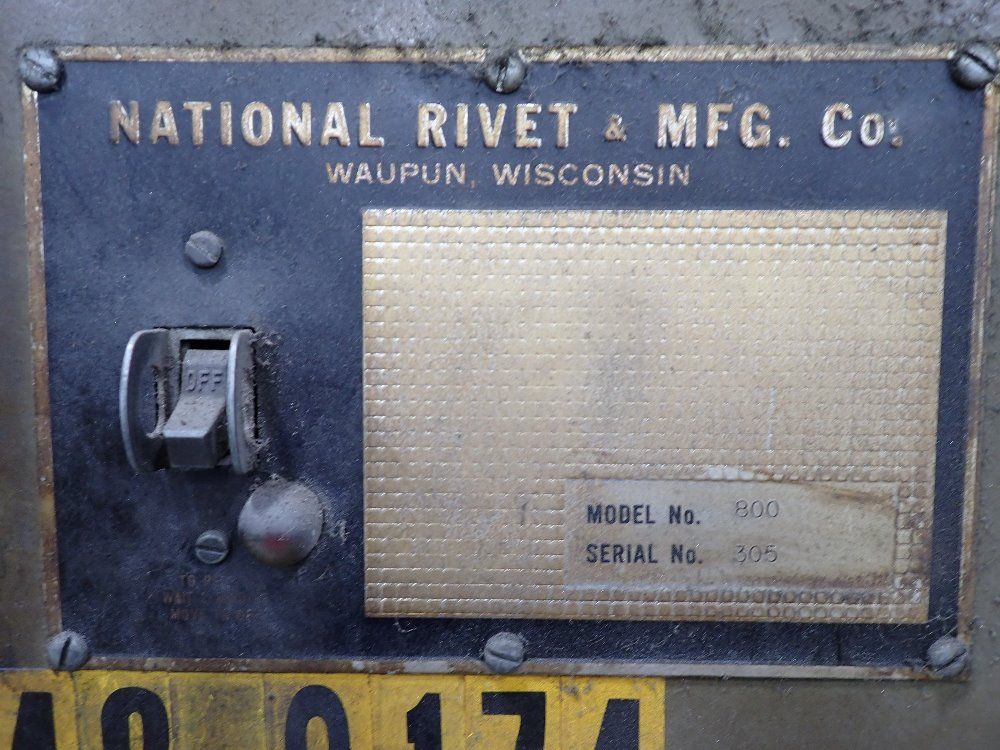 National Rivot 1/2 Hp Riveter - 800