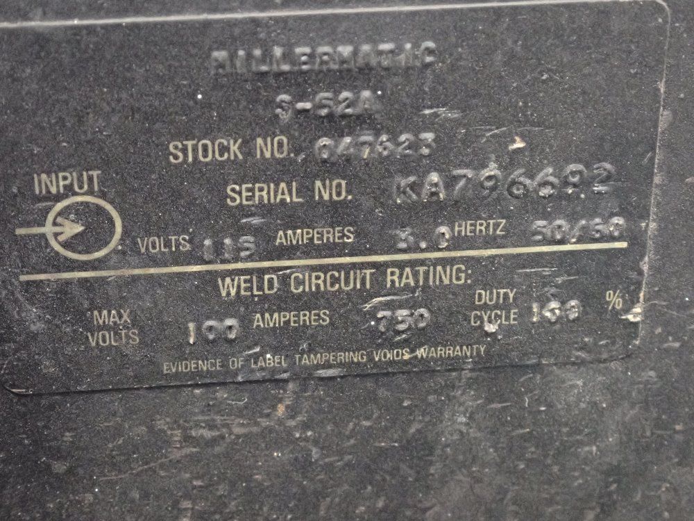 Miller Welding Power Source W Feeder - Deltaweld 451