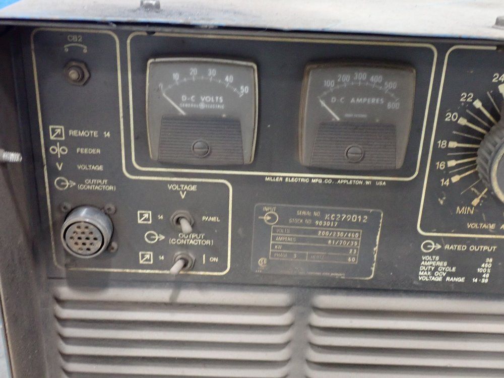 Miller Welding Power Source W Feeder - Deltaweld 451
