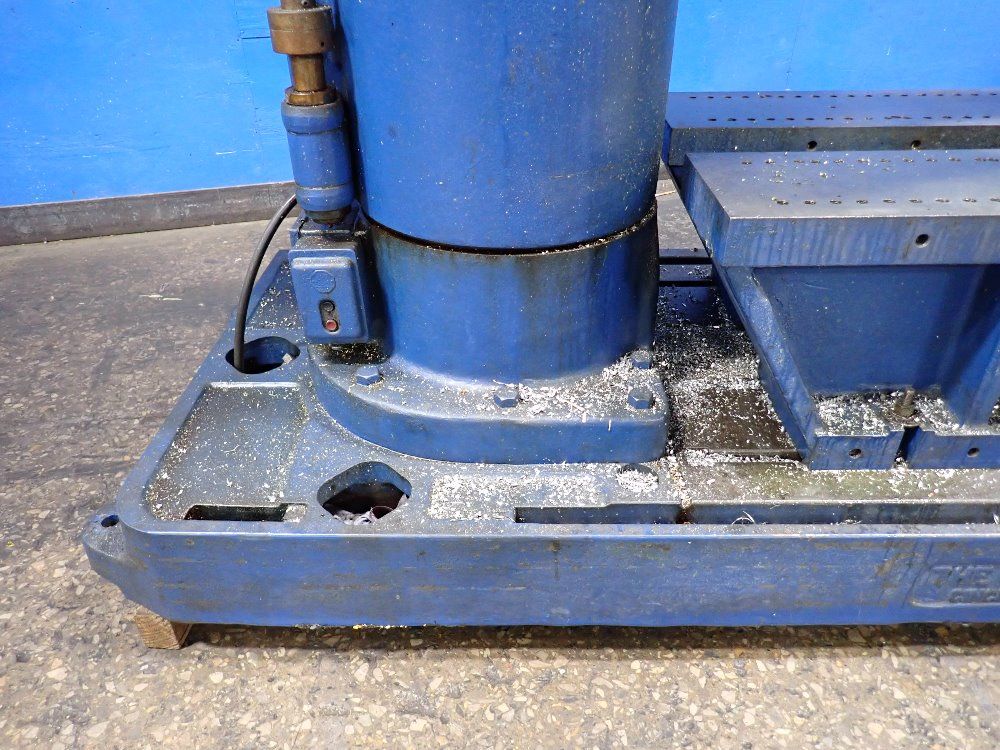 Carlton 15" X 4" Radial Arm Drill