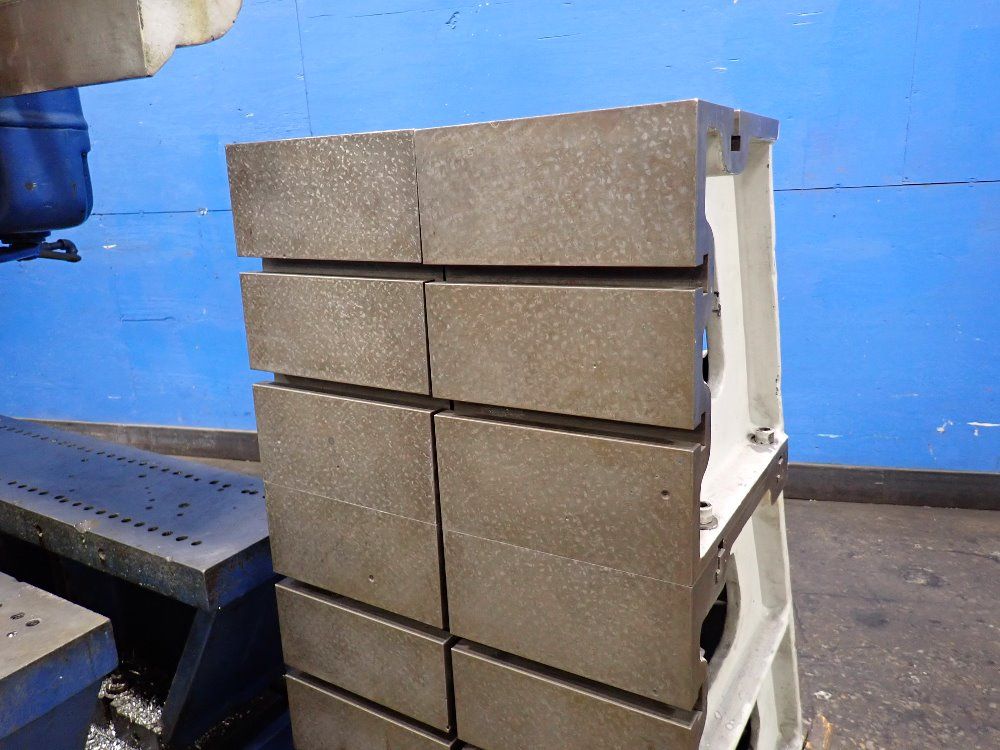 Carlton 15" X 4" Radial Arm Drill