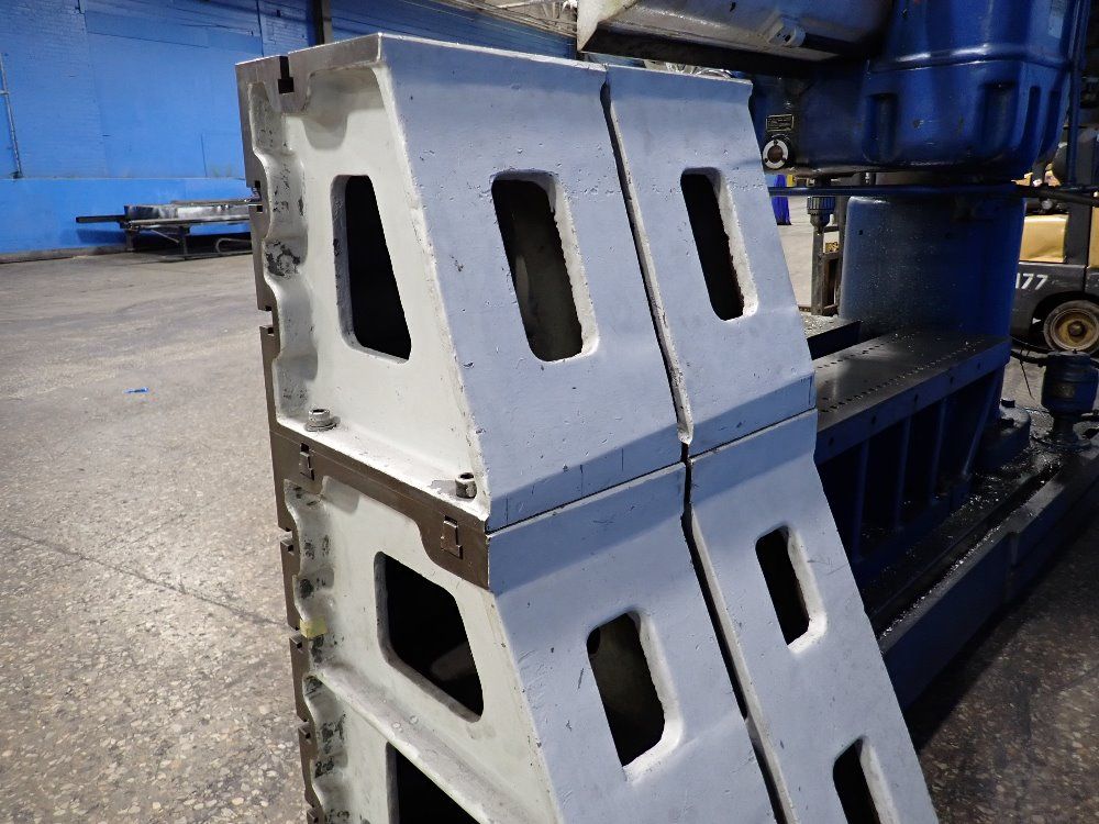 Carlton 15" X 4" Radial Arm Drill