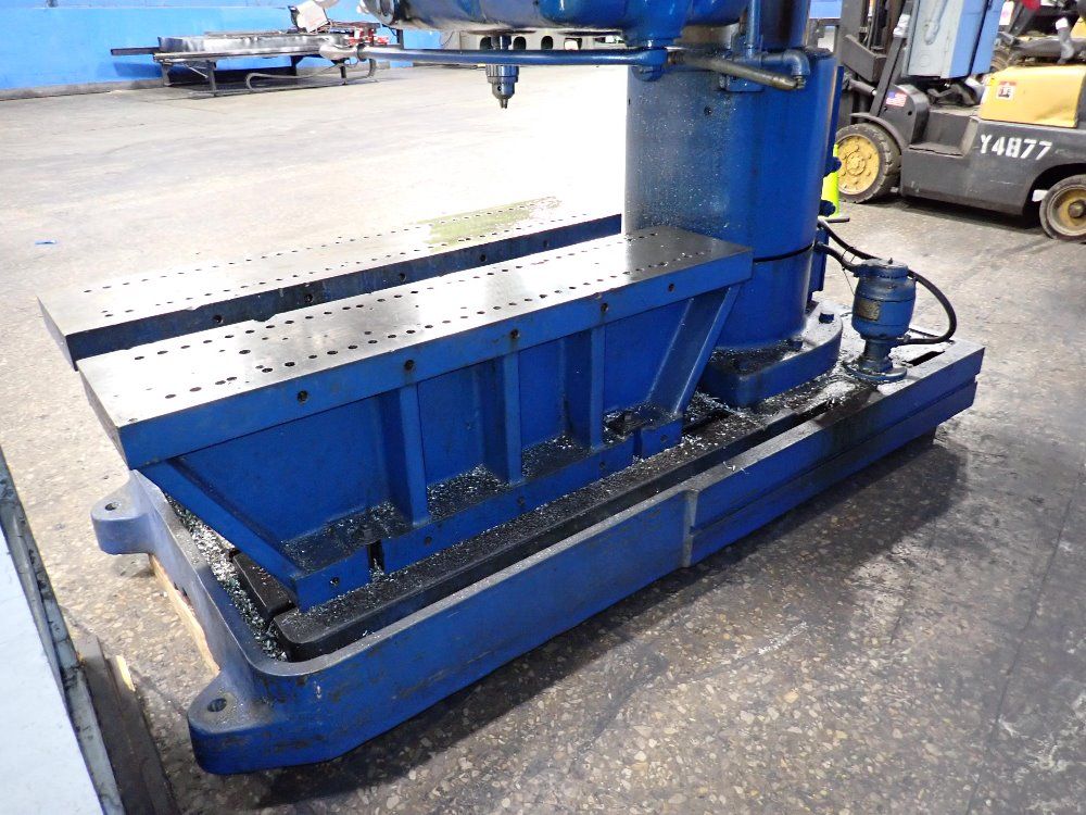 Carlton 15" X 4" Radial Arm Drill