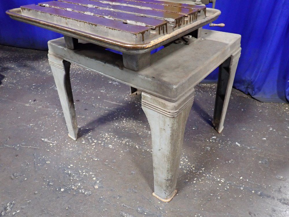 Walker Turner 30" Radial Arm Drill - 1711-3