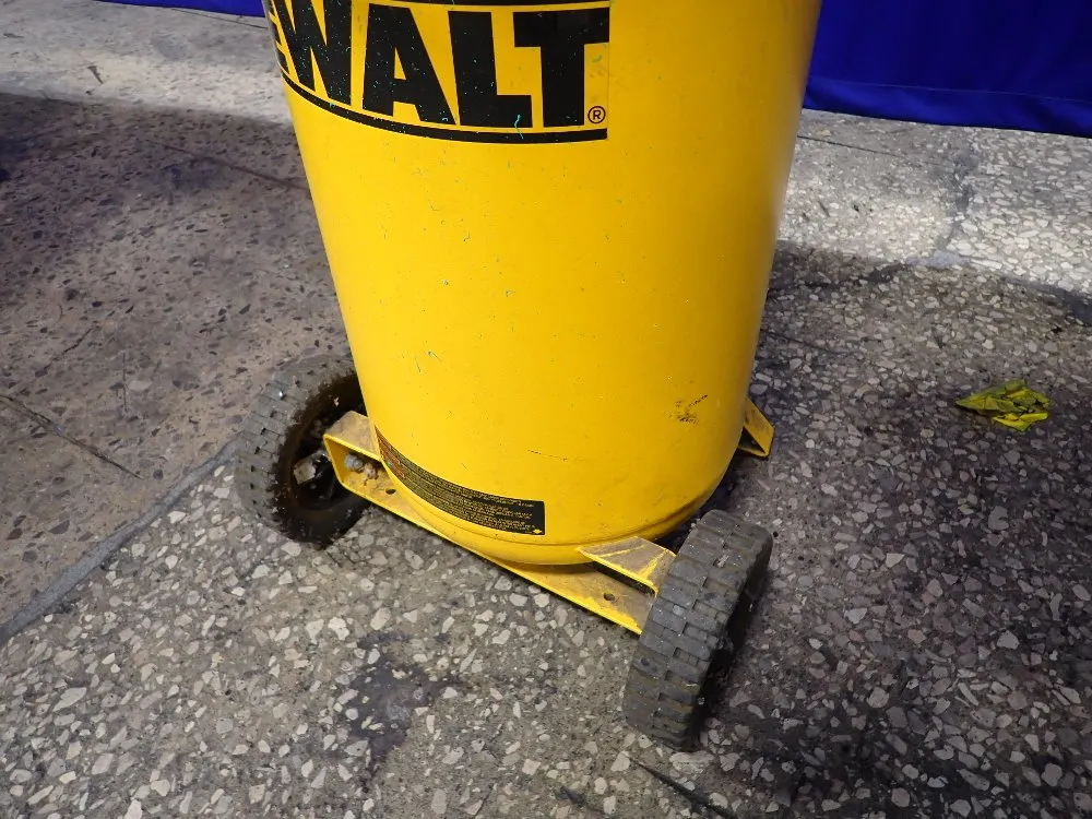 Dewalt 1.8 Hp Air Compressor - D55168