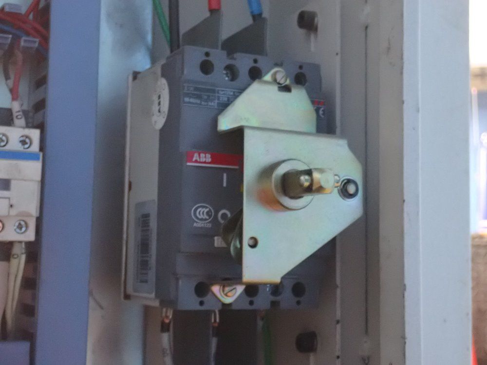 Clausing 18"x64"/7.5 Kw Lathe - Cv1640