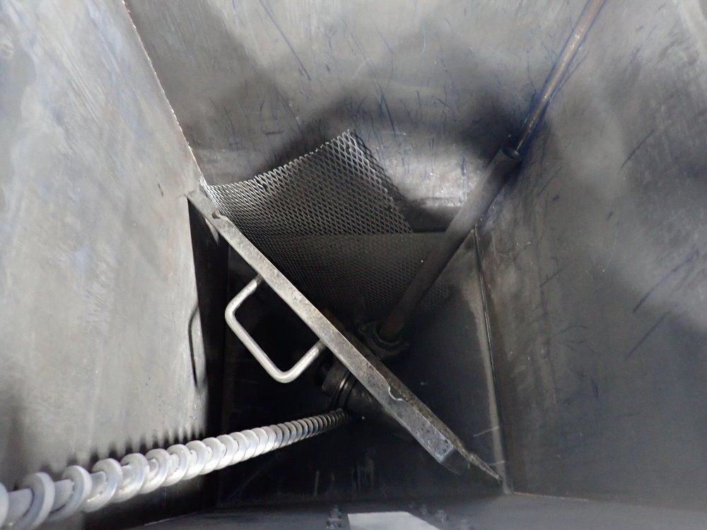 Tecweigh 21"x21" Volumetric Feeder W/flex-feed Hopper System - Cr12