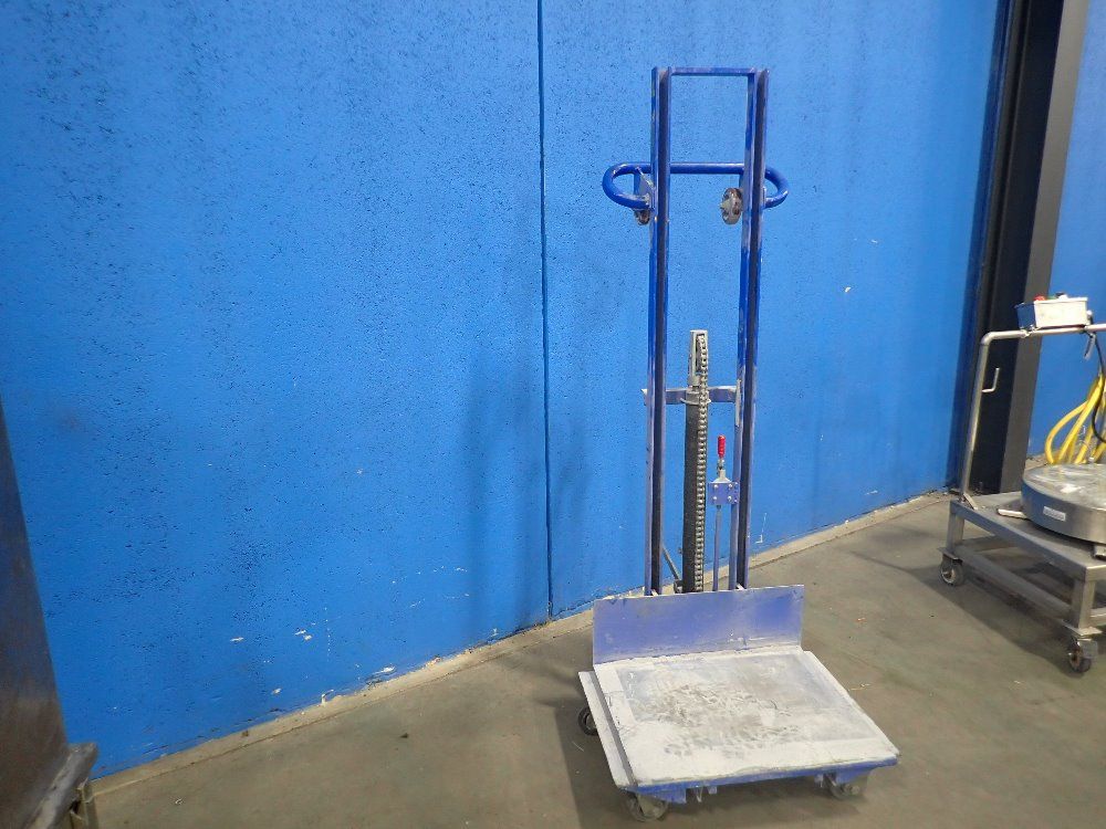 Vestil Mfg. Corp. 500 Lbs. Lift Cart - Llh-242058-48fl