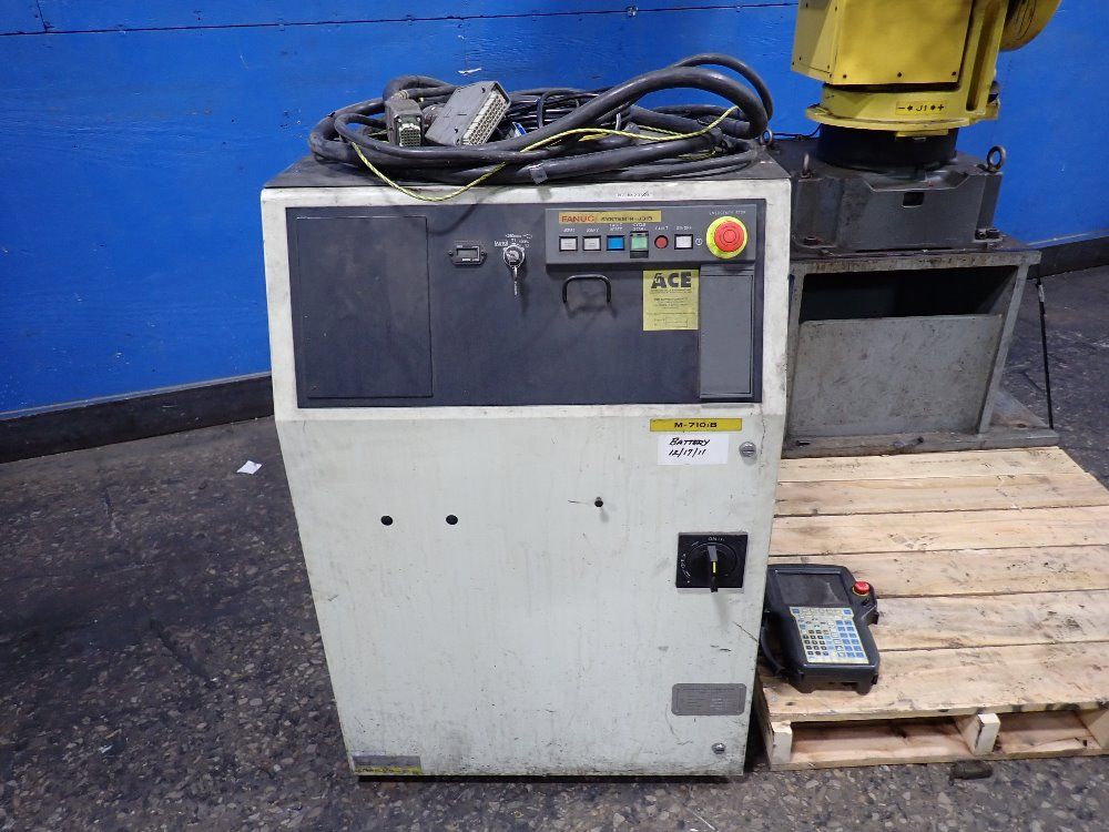 Fanuc Robot - M-710ib 45