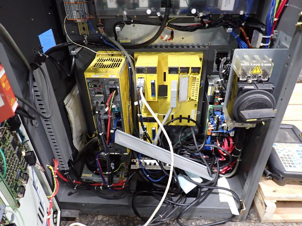 Fanuc Robot - M-710ib 45