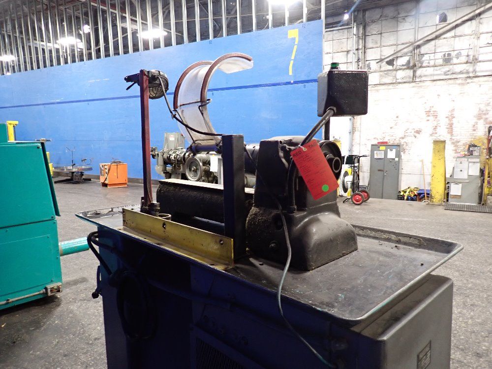 Hardinge Lathe - Dv59