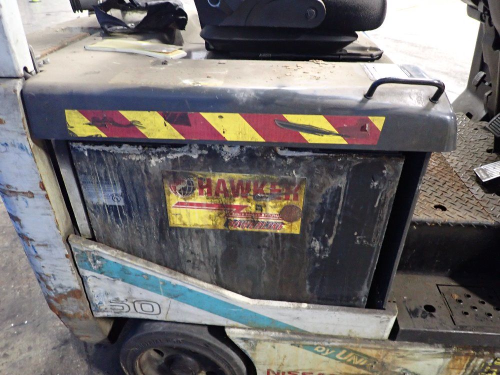 Nissan/unicarriers 3450 Lbs Electric Forklift - Mct 1b2l25s