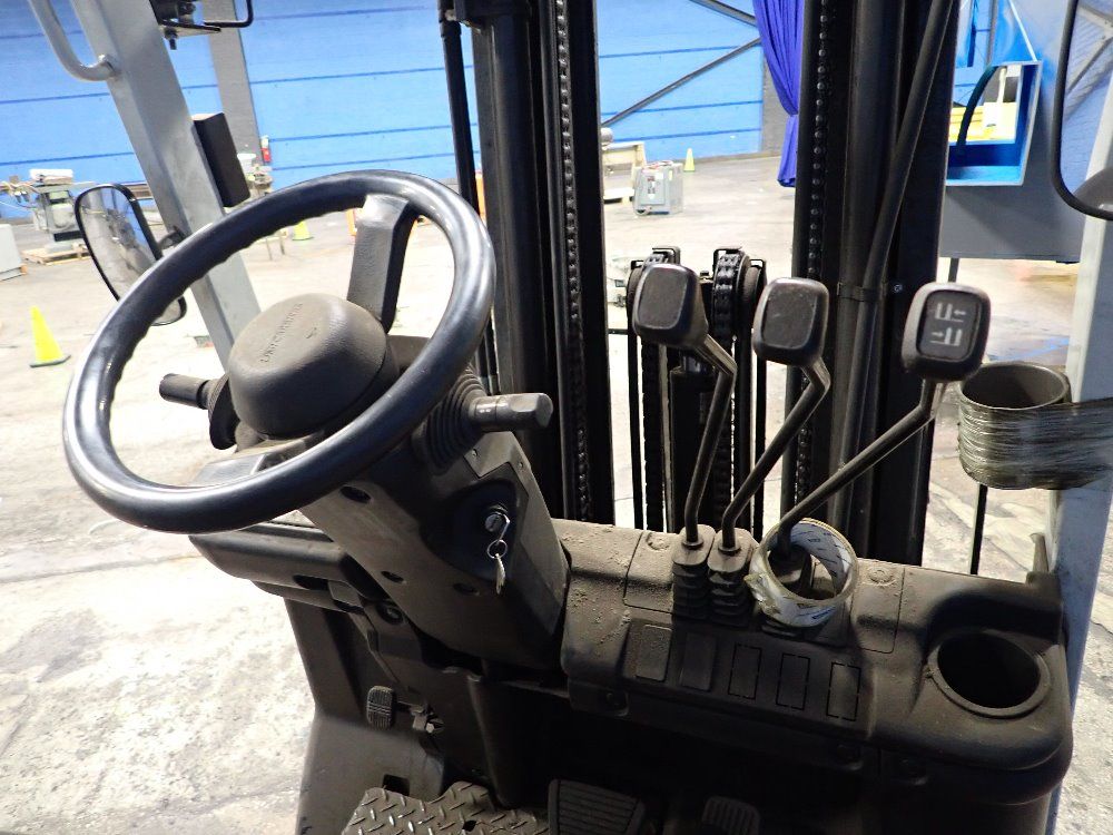 Nissan/unicarriers 3450 Lbs Electric Forklift - Mct 1b2l25s