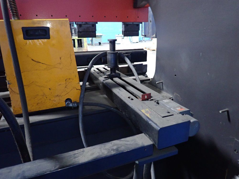 Amada 98" X 100 Tons Cnc Press Brake - Fbd-1025f