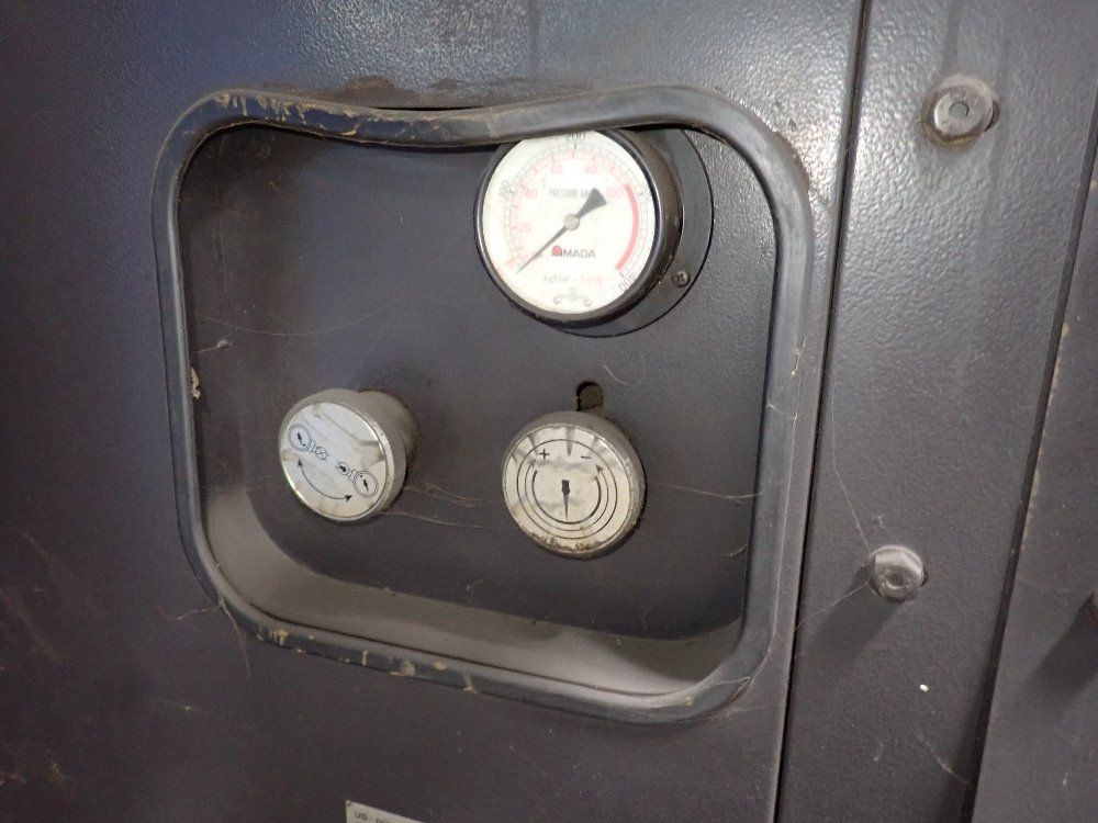 Amada 98" X 100 Tons Cnc Press Brake - Fbd-1025f