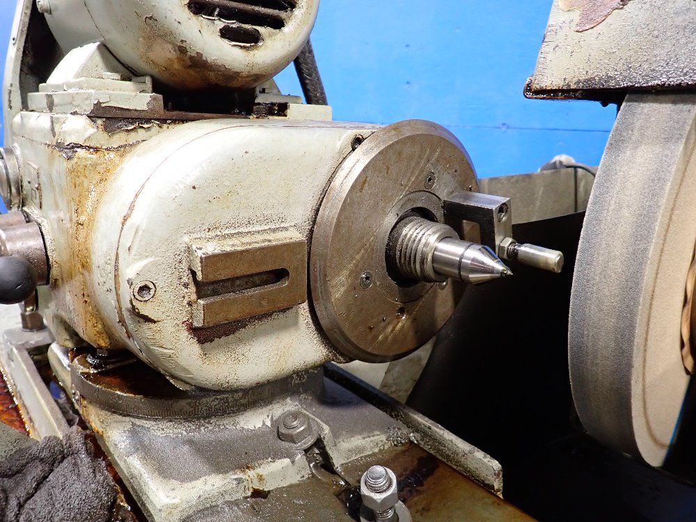 Tos Hostivar Approx 30" Cylindrical Grinder - 2ud 750