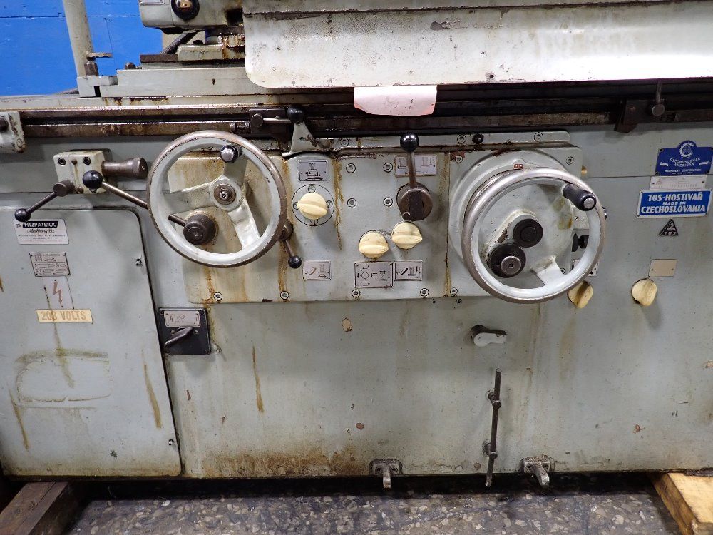 Tos Hostivar Approx 30" Cylindrical Grinder - 2ud 750