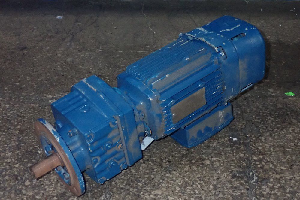 Sew-eurodrive Inc 1 Hp Pump - Rf37dre80m4be1hr