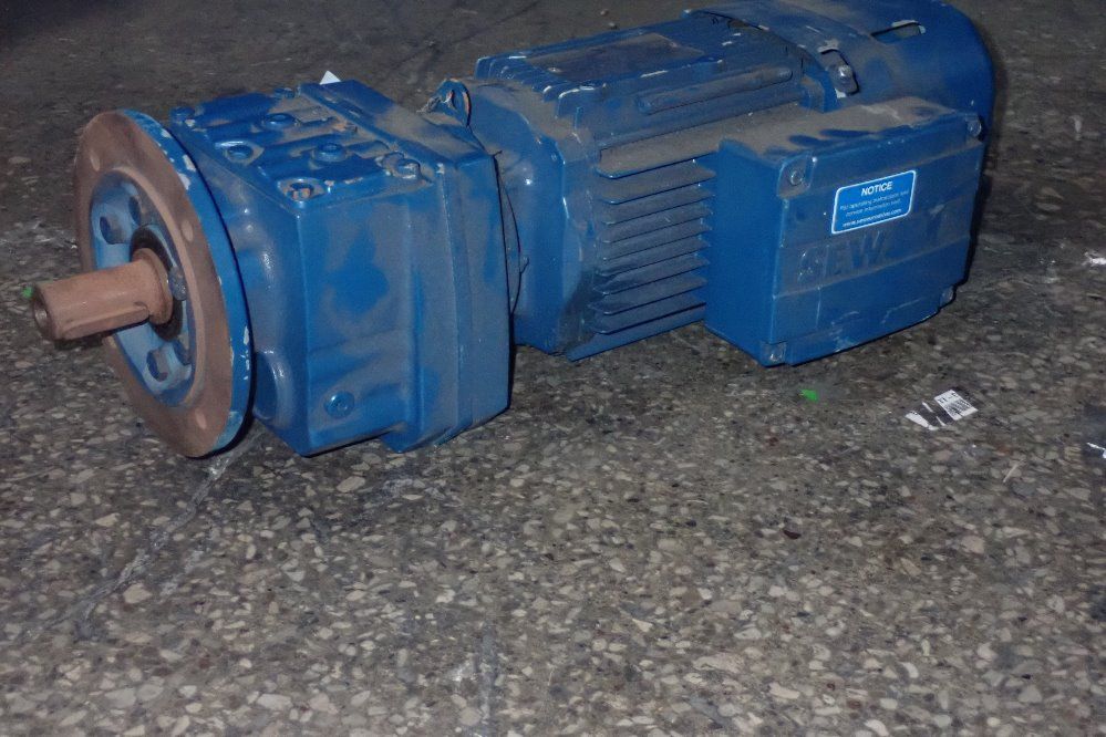 Sew-eurodrive Inc 1 Hp Pump - Rf37dre80m4be1hr