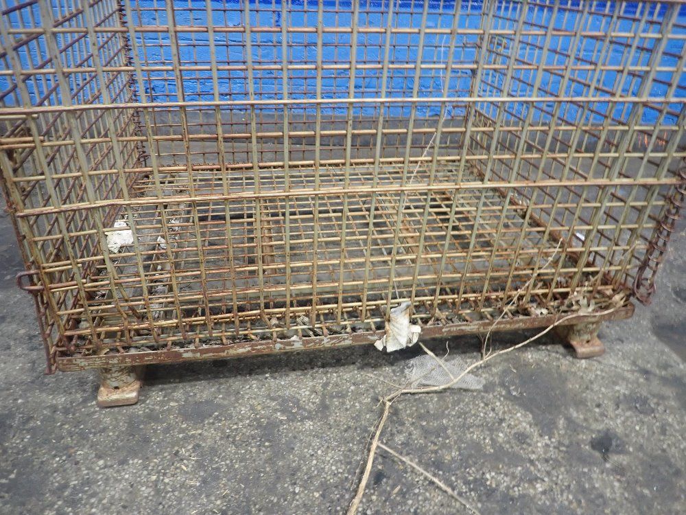  Stackable Wire Basket