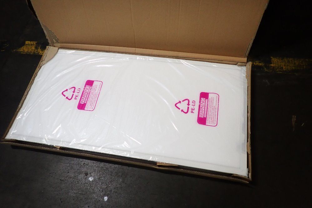 Maxlite 24" X 48" Light Fixture