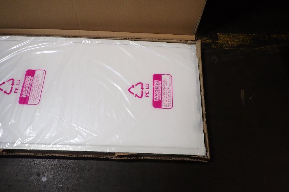 Maxlite 24" X 48" Light Fixture