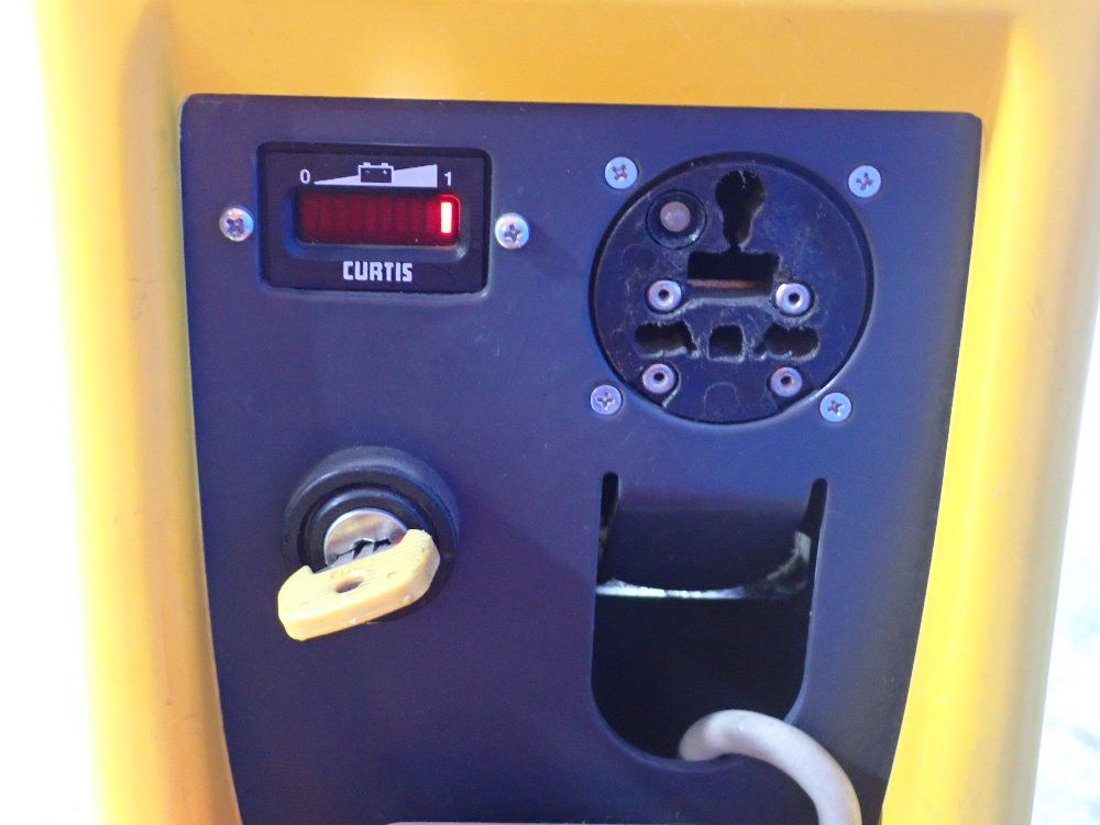 Jungheinrich 2200 Lbs Electric Pallet Jack - Emcb12us