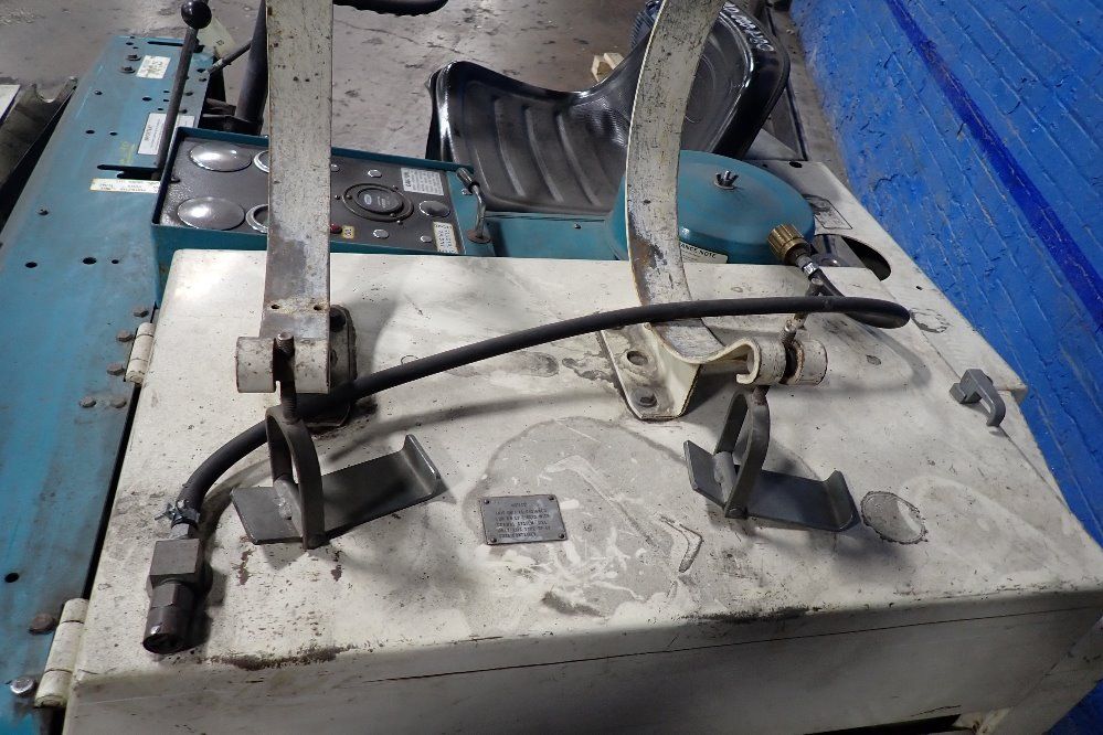 Tennant Propane Floor Sweeper - 265