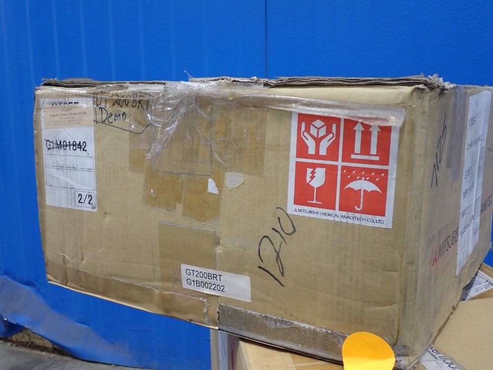  Lab Equipment
