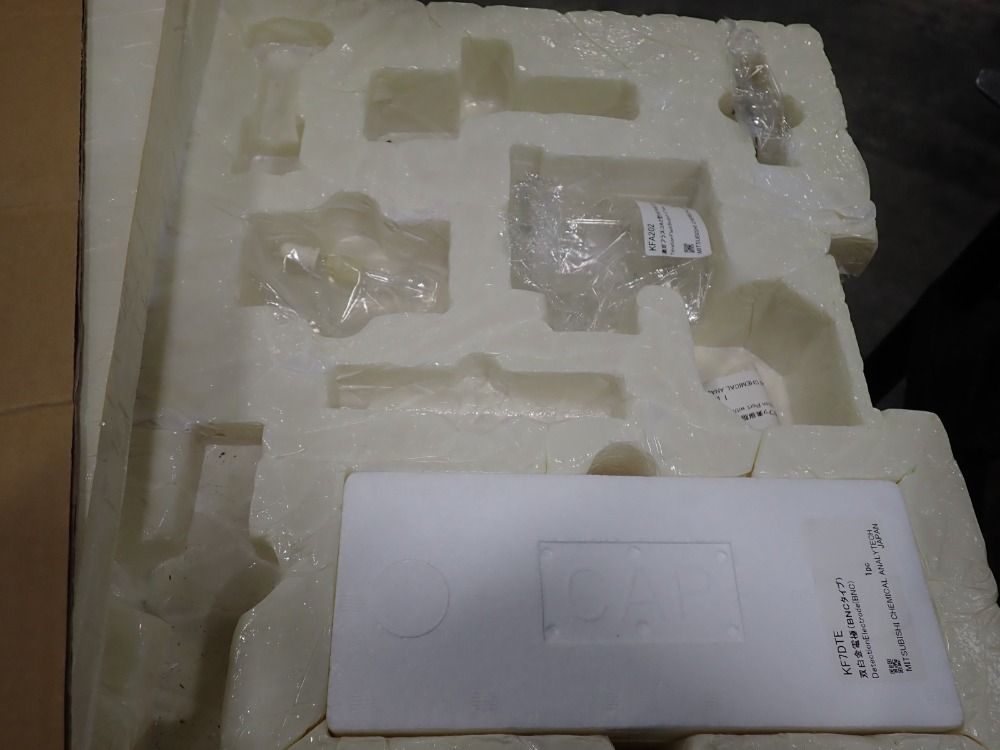  Lab Equipment