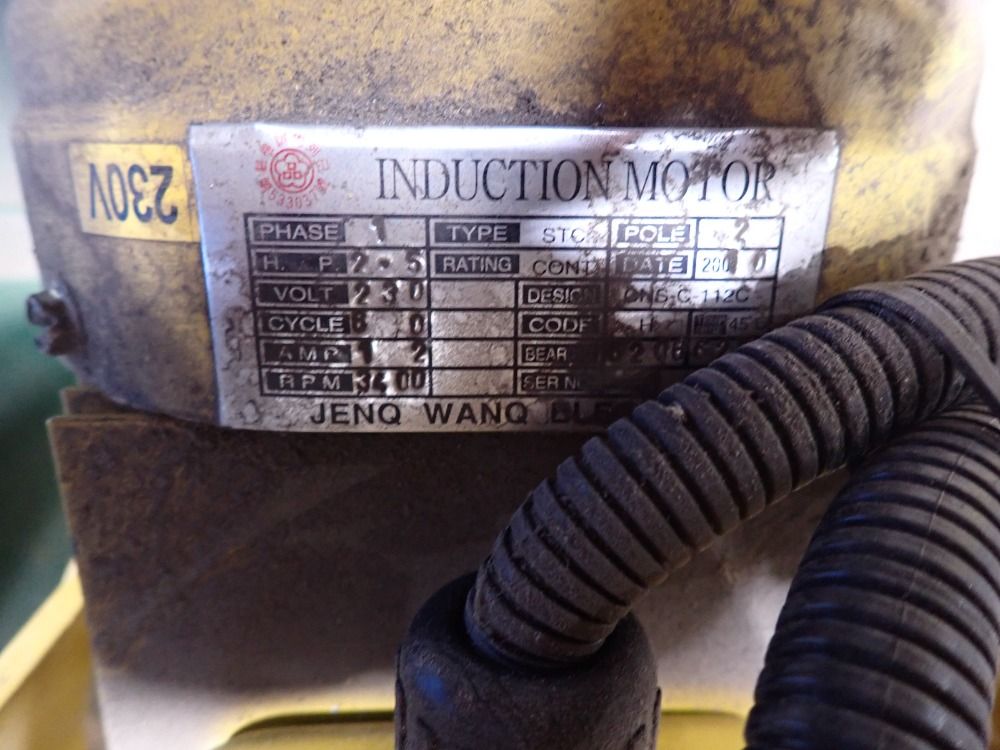 Woodtek 43 3/8" X 32" Radial Saw - A110573