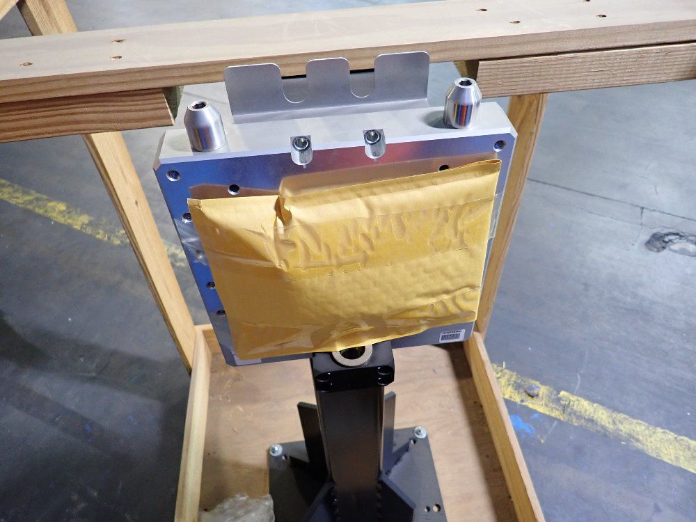 Ati Robot Pedestal