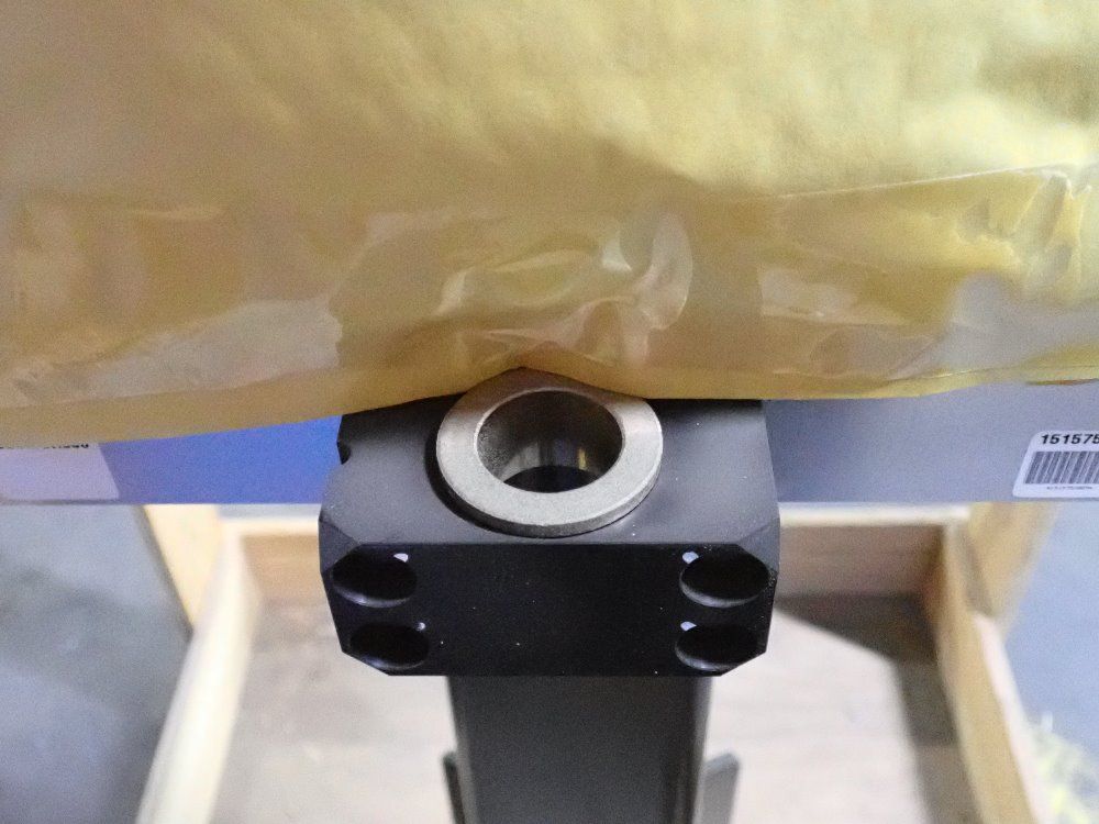 Ati Robot Pedestal