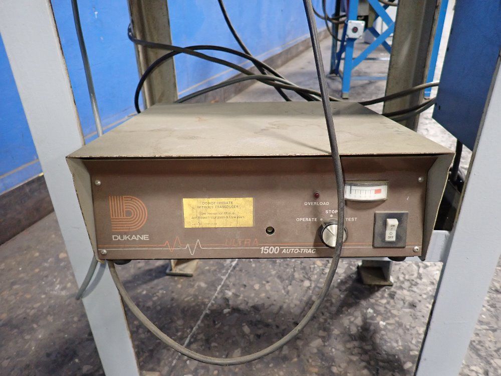 Dukane Dukane Ultrasonic Welder