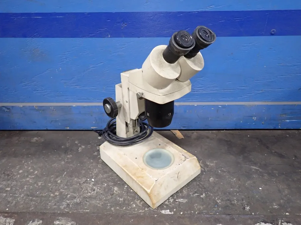  Microscope