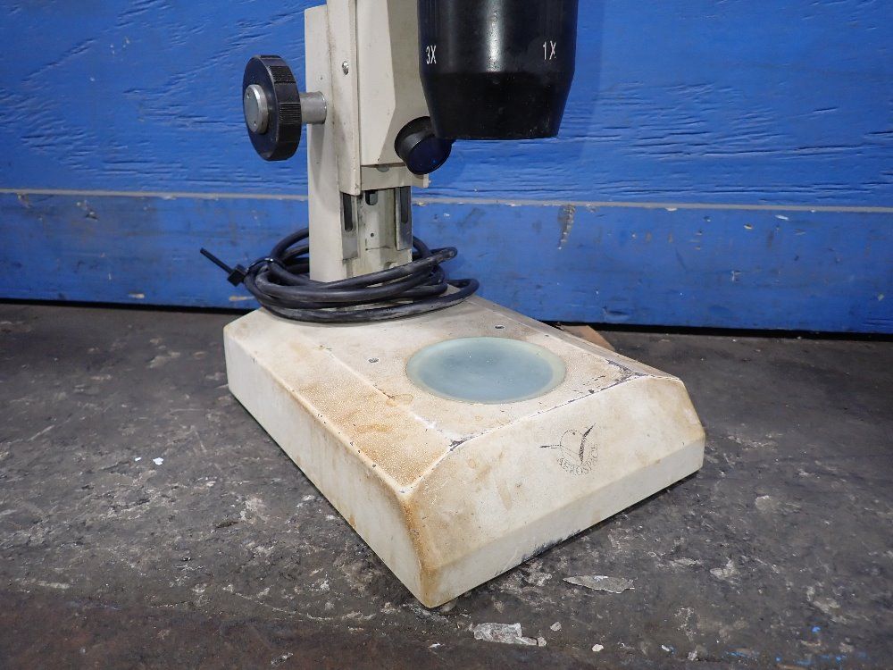  Microscope