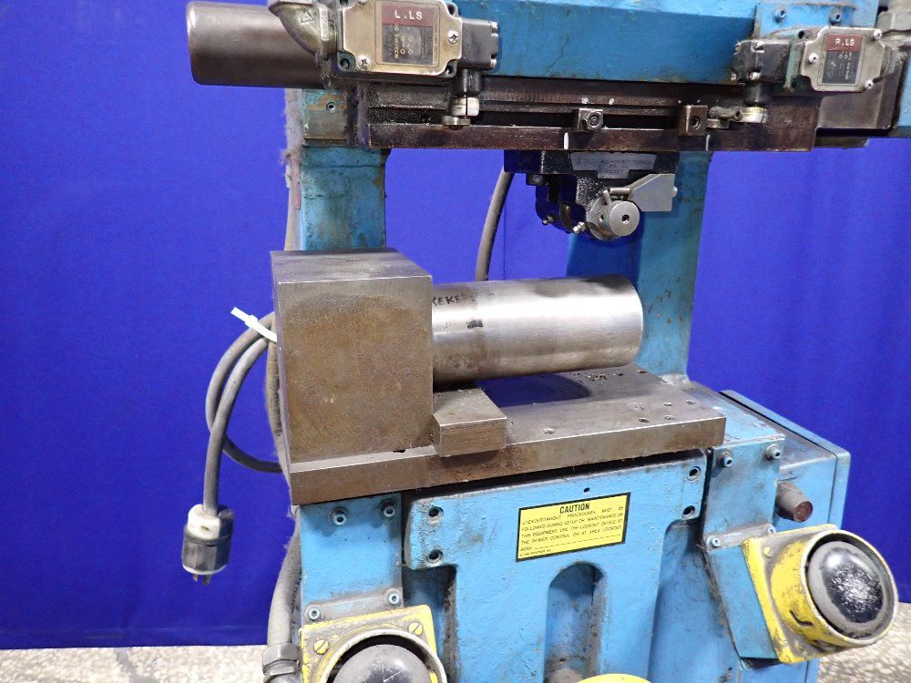 Geo T Schmidt Hydraulic Roll Marking Machine