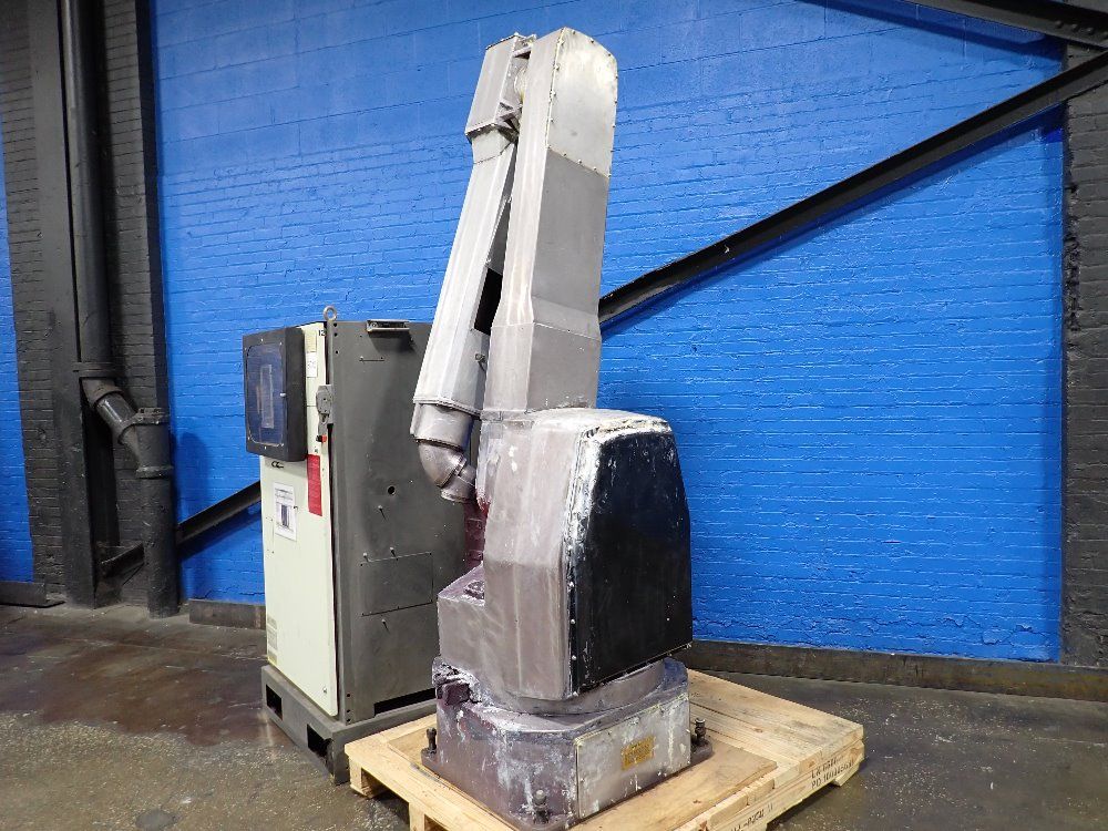 Fanuc Fanuc P200 Robot