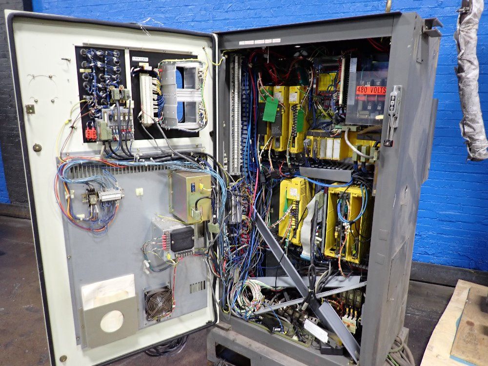 Fanuc Fanuc P200 Robot